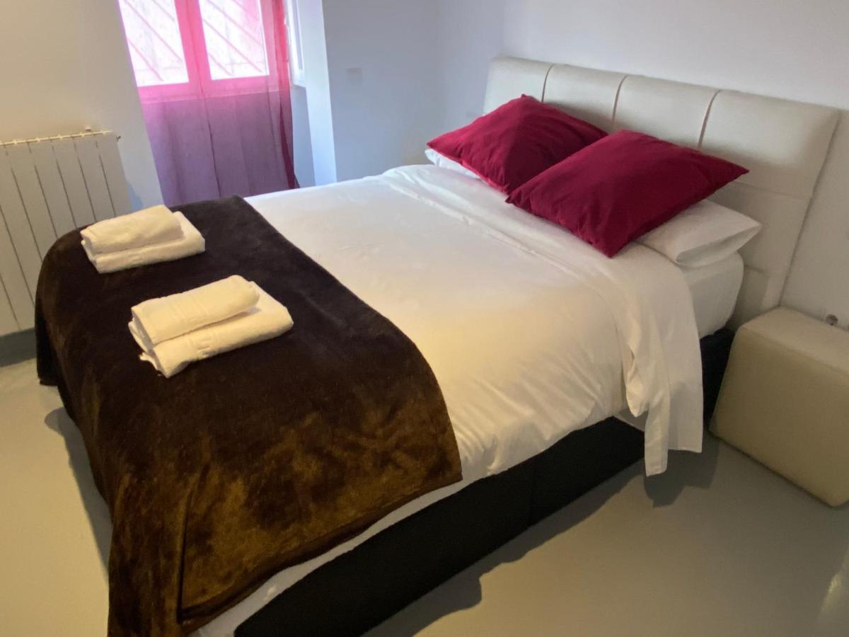 Apartamento En Madrid Rio Con Parking Gratuito Exteriér fotografie
